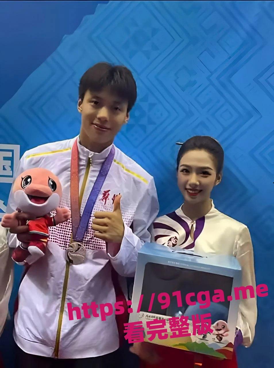 泳坛小将禹景铭私生活大曝光！12天约炮10次被前女友实锤#做六休一”#前女友#时间管理大师  第3张