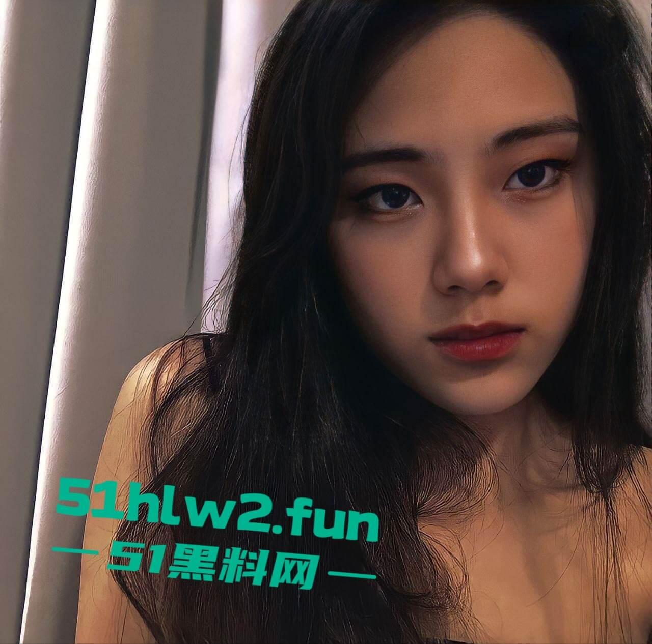 上海戏剧学院系花【王欣彤】绝美颜值学生妹,高挑御姐身材逆天长腿加粉嫩小穴全裸自慰勾引金主求包养。 第5张 上海戏剧学院系花【王欣彤】绝美颜值学生妹,高挑御姐身材逆天长腿加粉嫩小穴全裸自慰勾引金主求包养。 第5张