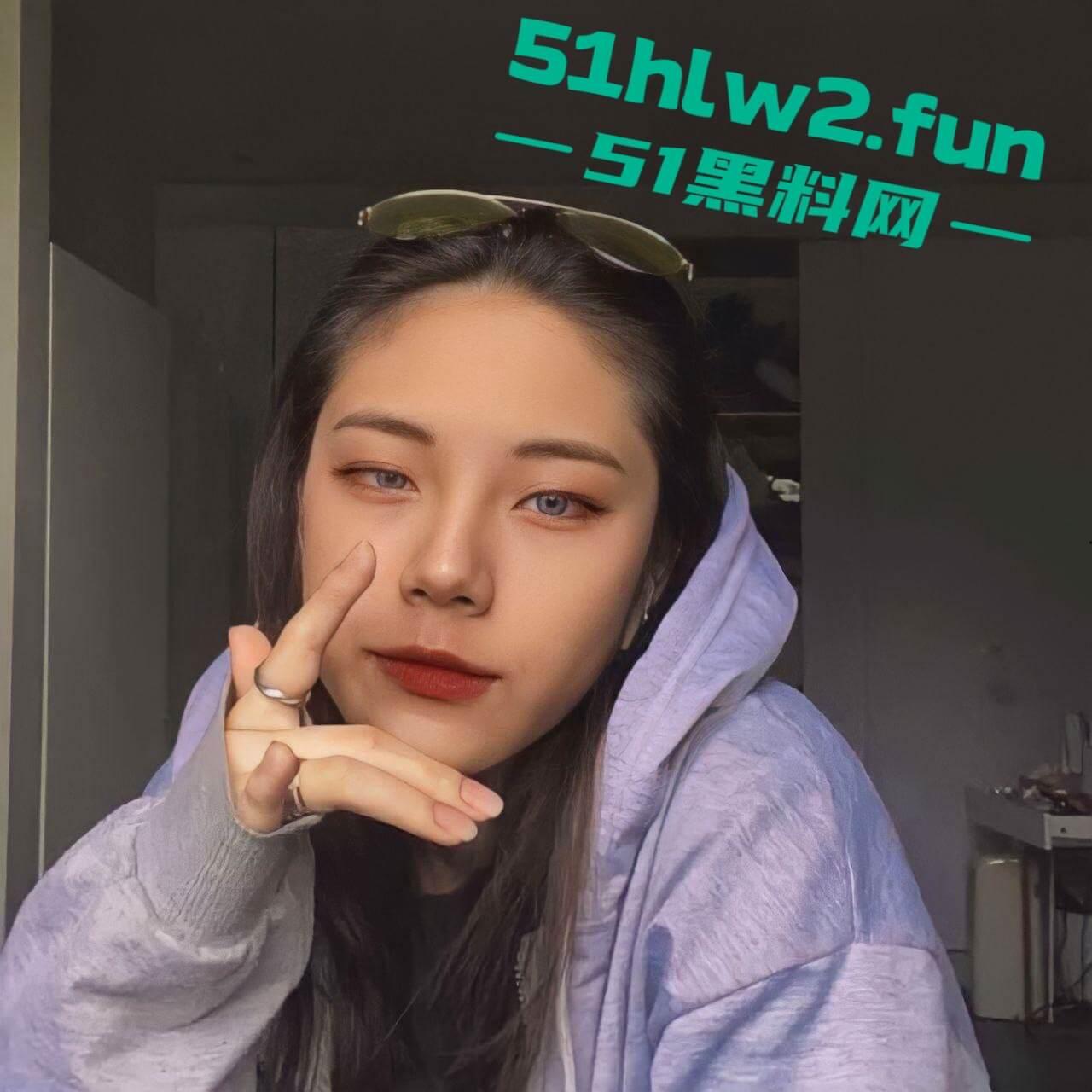 上海戏剧学院系花【王欣彤】绝美颜值学生妹,高挑御姐身材逆天长腿加粉嫩小穴全裸自慰勾引金主求包养。 第10张 上海戏剧学院系花【王欣彤】绝美颜值学生妹,高挑御姐身材逆天长腿加粉嫩小穴全裸自慰勾引金主求包养。 第10张