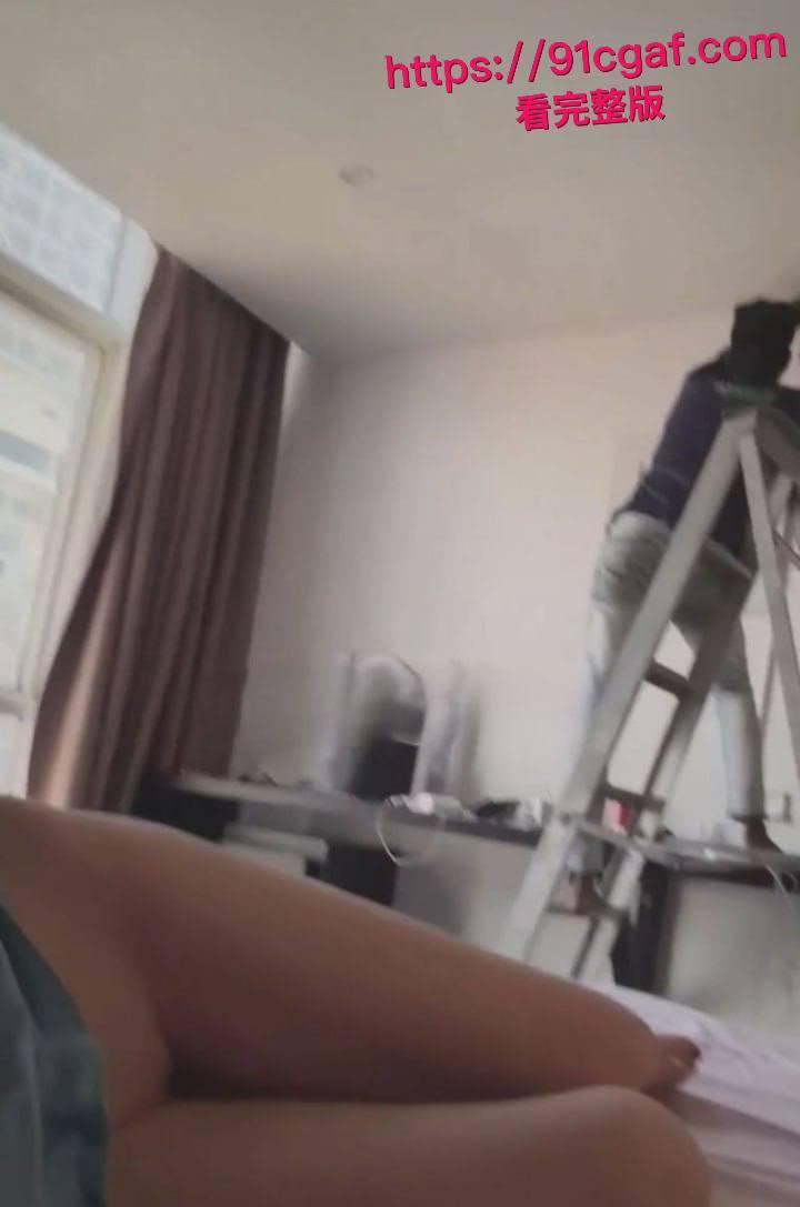 露出界天花板 彤彤乖 最新合集视频 印度阿三面前大胆撩衣露逼 户外大街三点全露 刺激感拉满! 第2张 露出界天花板 彤彤乖 最新合集视频 印度阿三面前大胆撩衣露逼 户外大街三点全露 刺激感拉满! 第2张