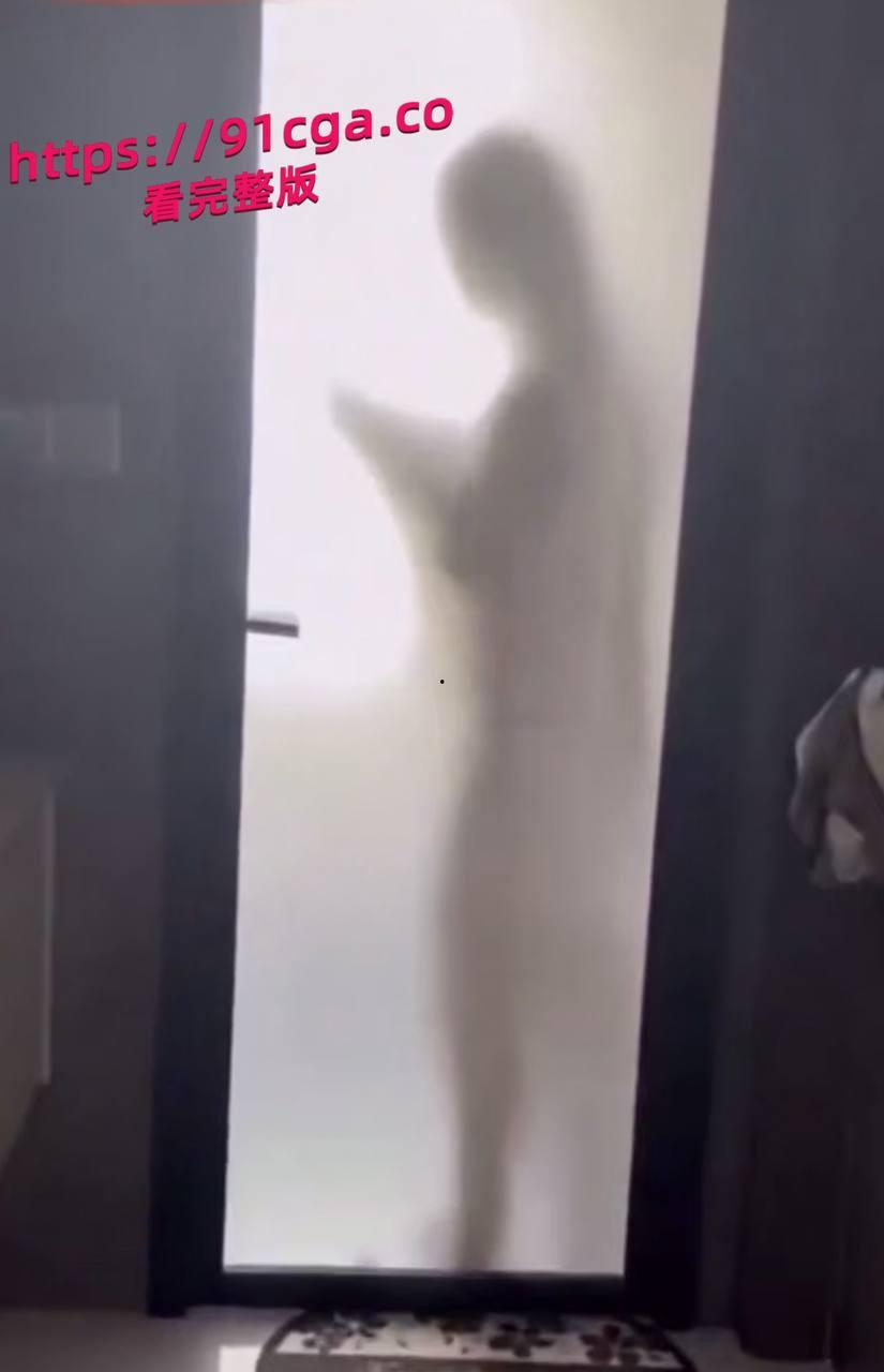 武陟王家二小姐大瓜 出轨小三假离婚证骗局曝光 原配暴打两人视频流出  第4张