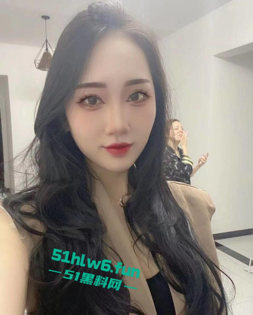 湖南衡阳骚母狗【肖丽】被爆出淫荡视频，最爱观音坐莲内射和口爆真骚到骨子里！  第4张