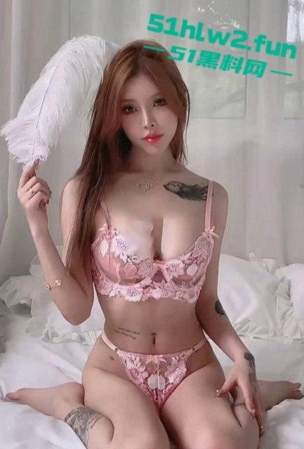 杭州外围【球球】淫乱视频疯传!日约四五个男人,最爱无套颜射,被抓后跑上海继续作妖,警察上门时正在吸毒! 第3张 杭州外围【球球】淫乱视频疯传!日约四五个男人,最爱无套颜射,被抓后跑上海继续作妖,警察上门时正在吸毒! 第3张