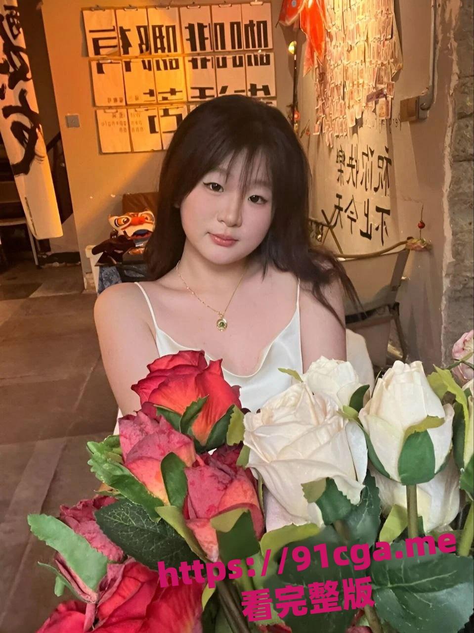 湖南湘潭18岁学生妹李欣璐不雅淫照被前男友曝光  第1张