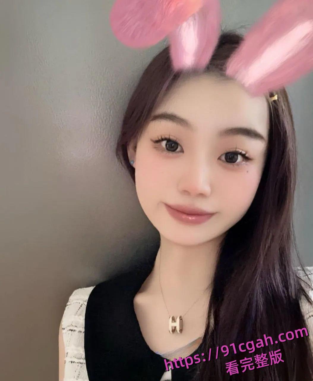 极品巨乳御姐尤物调教成母狗口交毒龙舔脚简直就是资本的玩具  第2张