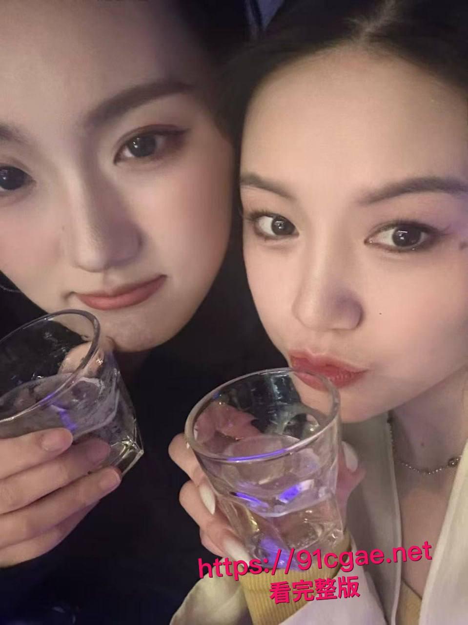 吉林延边母狗王茗雪和前男友露脸性爱视频流出 翘臀无套后入 男友用脚趾抠逼！  第2张