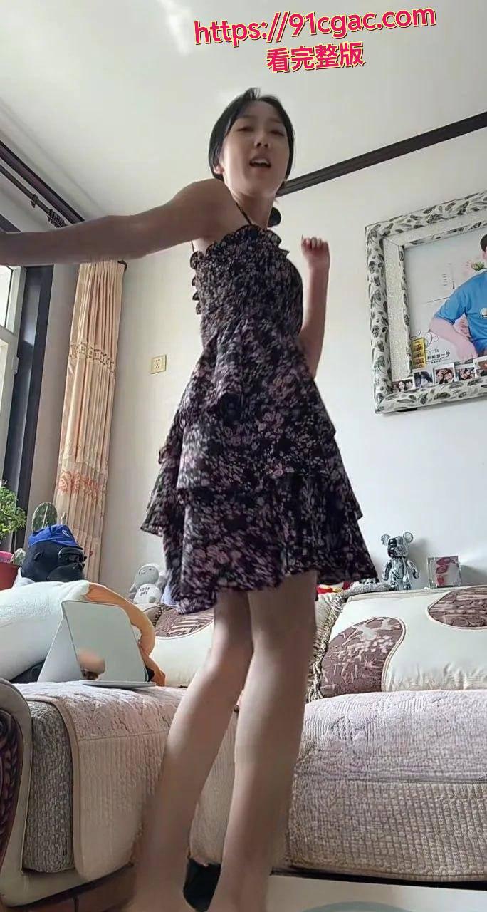 十个眼镜九个骚!抖音网红温柔馨馨,私信一约就出,大哥还不忘录像给兄弟们看! 第5张 十个眼镜九个骚!抖音网红温柔馨馨,私信一约就出,大哥还不忘录像给兄弟们看! 第5张