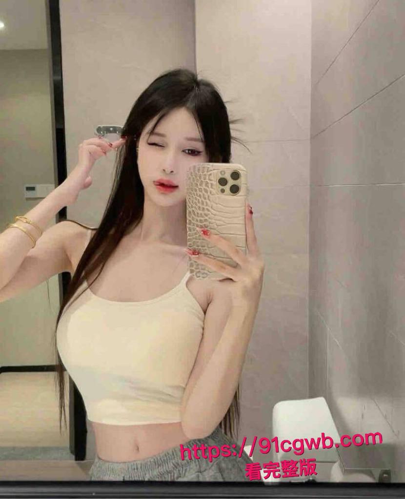 巨乳露脸小骚货唐语棠豪乳狂甩,骑乘女上位骚扭大屁股,换后入时肥臀夹鸡吧更紧,乳波臀浪操到床塌! 第3张 巨乳露脸小骚货唐语棠豪乳狂甩,骑乘女上位骚扭大屁股,换后入时肥臀夹鸡吧更紧,乳波臀浪操到床塌! 第3张