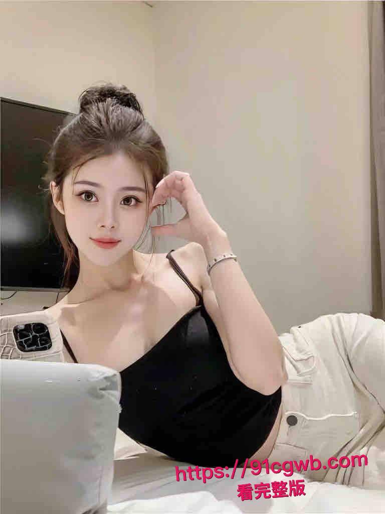 巨乳露脸小骚货唐语棠豪乳狂甩,骑乘女上位骚扭大屁股,换后入时肥臀夹鸡吧更紧,乳波臀浪操到床塌! 第10张 巨乳露脸小骚货唐语棠豪乳狂甩,骑乘女上位骚扭大屁股,换后入时肥臀夹鸡吧更紧,乳波臀浪操到床塌! 第10张