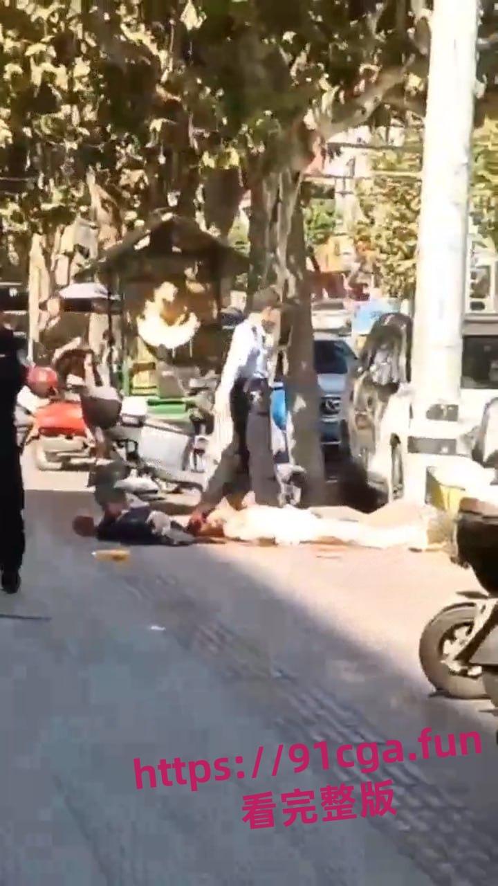 绍兴诸暨血案！大唐物美街道 丈夫当街杀妻后自杀！  第1张