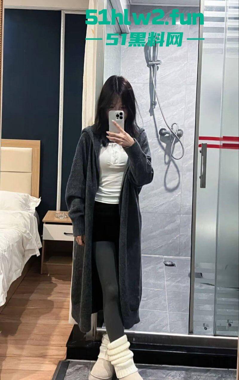 人前装成甜妹,背地约炮成瘾,江西南充职业技术学院【潘丽月】不雅约炮视频流出。 第6张 人前装成甜妹,背地约炮成瘾,江西南充职业技术学院【潘丽月】不雅约炮视频流出。 第6张