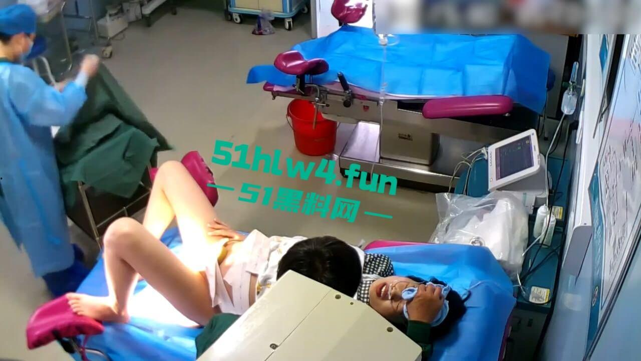 妇产医院生孩子现场,孕妇分娩手术室监控被黑客大神攻破,看完生孩子逼才是真的牛逼! 第4张 妇产医院生孩子现场,孕妇分娩手术室监控被黑客大神攻破,看完生孩子逼才是真的牛逼! 第4张