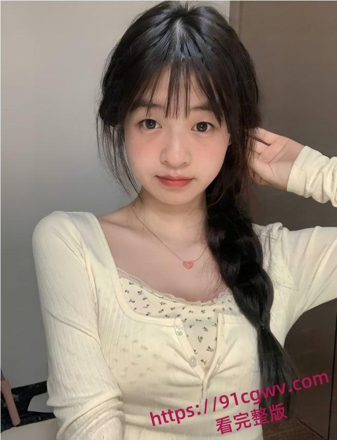 四川旅游学院陈蓓元 有着清纯外表却下海做外围捞金 2.6大洋包一夜 不做高端也不卖低廉逼价! 第3张 四川旅游学院陈蓓元 有着清纯外表却下海做外围捞金 2.6大洋包一夜 不做高端也不卖低廉逼价! 第3张