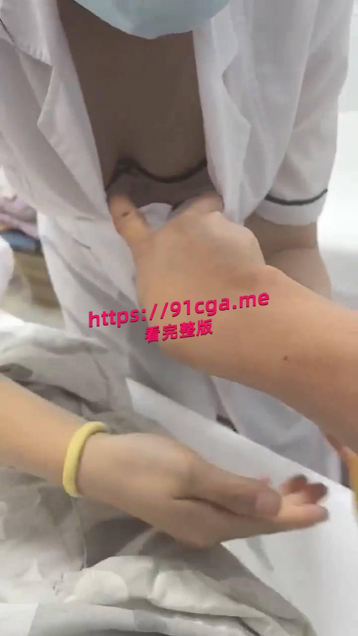 网友投稿，自己的护士女朋友，高颜值美女，表面清纯，私下却是反差婊！  第4张