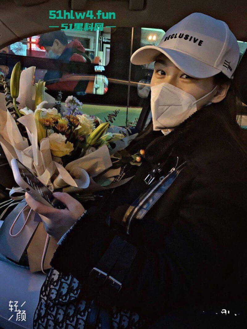 西安淫荡姐妹花与男友啪啪视频曝光，淫荡吃鸡开裆求射，骚穴外漏等人干的内心骚气外漏。  第2张