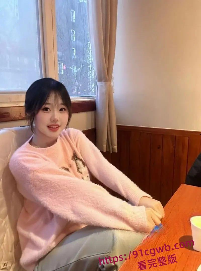 湖南大学啦啦队清纯女神渣男分手后曝光反差私照,尺度逆天! 第4张 湖南大学啦啦队清纯女神渣男分手后曝光反差私照,尺度逆天! 第4张