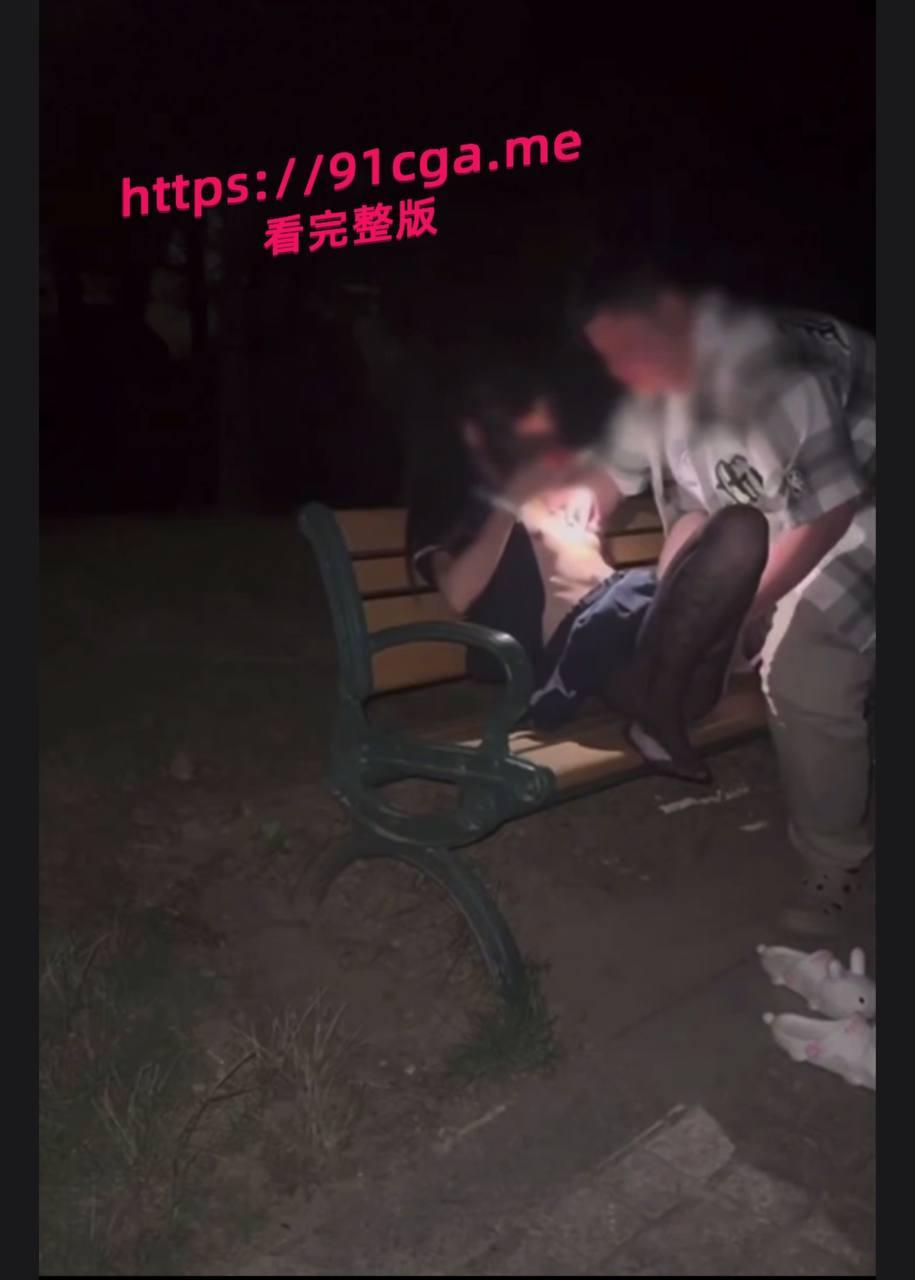 抖音网红仅呆酱 大量不雅视频流出 白少女约炮成瘾 第3张 抖音网红仅呆酱 大量不雅视频流出 白少女约炮成瘾 第3张