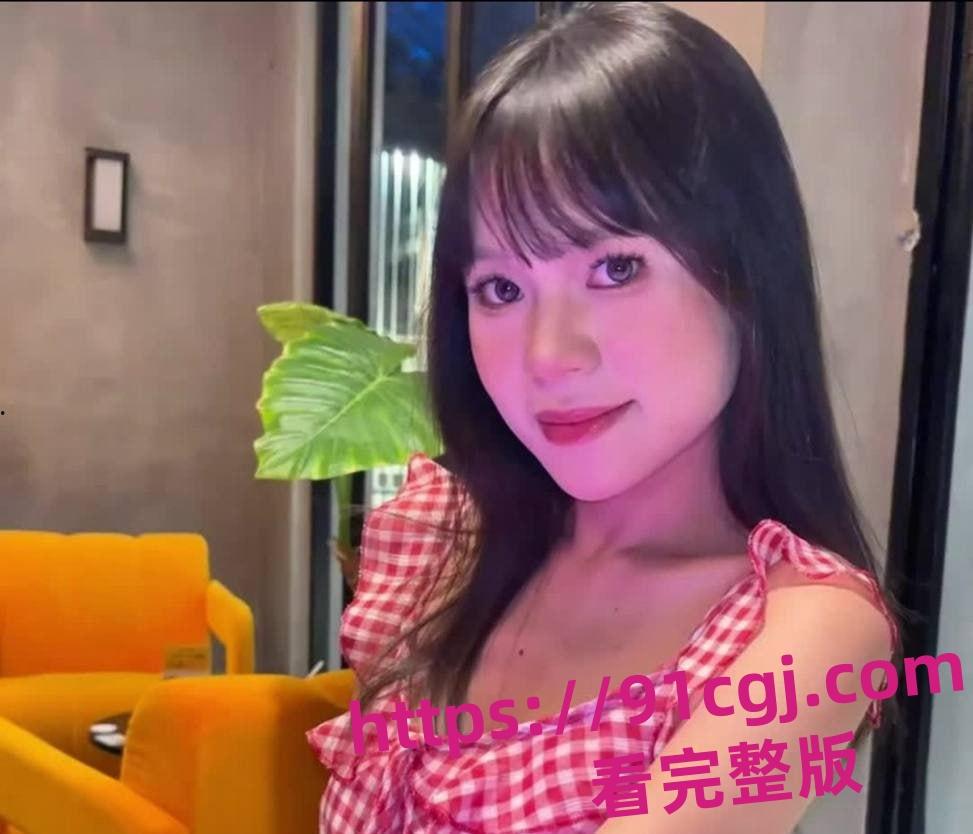 云南省大理市 极品嫩妹徐思雨与前男友性爱视频泄露 酒店后入狂插镜头挑逗  第5张