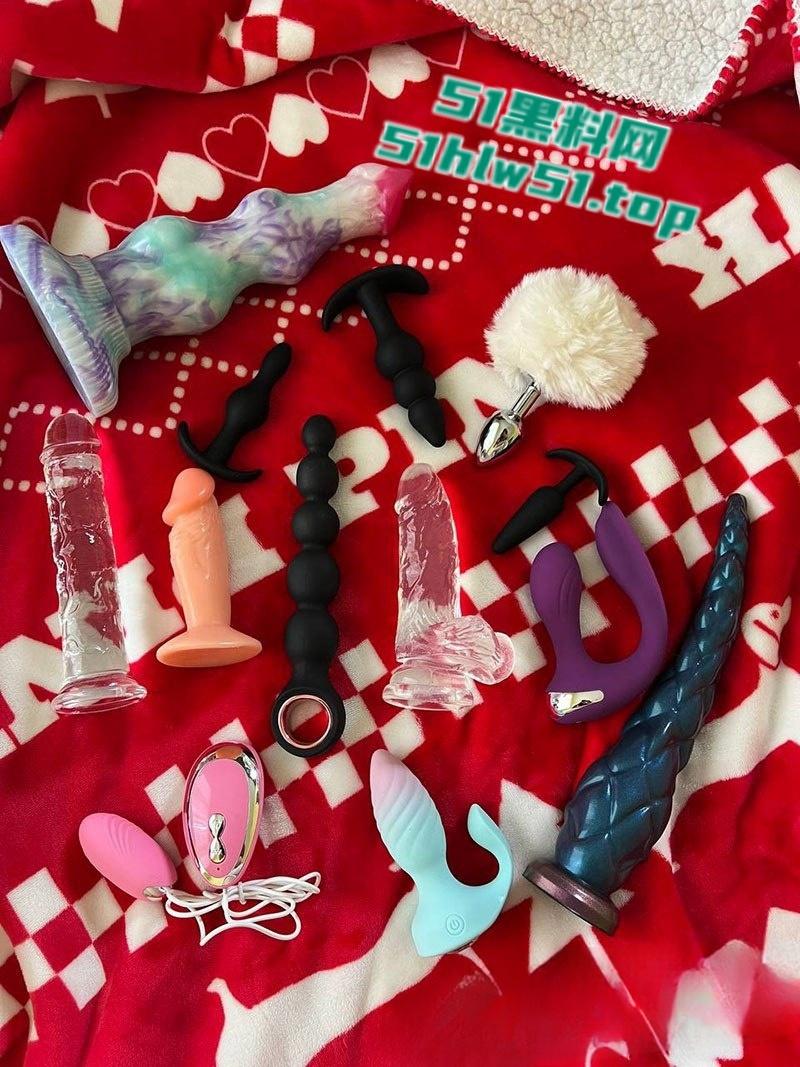 欧区媚外骚婊留学生【宋诗扬】长期当狗m,各种私下约炮大屌喜欢被虐吞精饮尿视频流出。 第4张 欧区媚外骚婊留学生【宋诗扬】长期当狗m,各种私下约炮大屌喜欢被虐吞精饮尿视频流出。 第4张