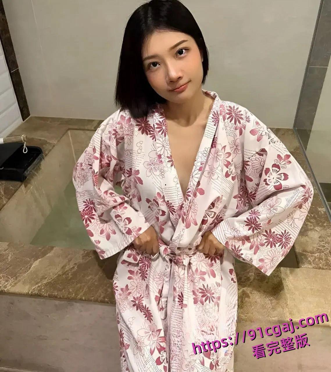 台湾网红美女Zhen祯福利私拍流出 性感肥臀模特身材 行走的电动小马达! 第4张 台湾网红美女Zhen祯福利私拍流出 性感肥臀模特身材 行走的电动小马达! 第4张