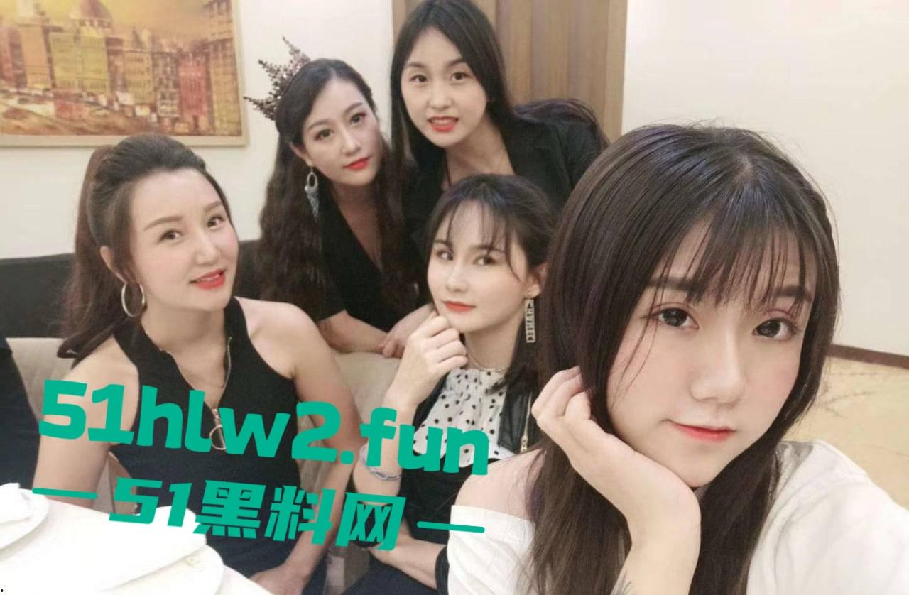 抖音【小团团】约炮传闻再升级，酒店送逼58大神激情40分钟视频疯传，女上位骑乘大屌，妖娆姿势疑似实锤！  第2张