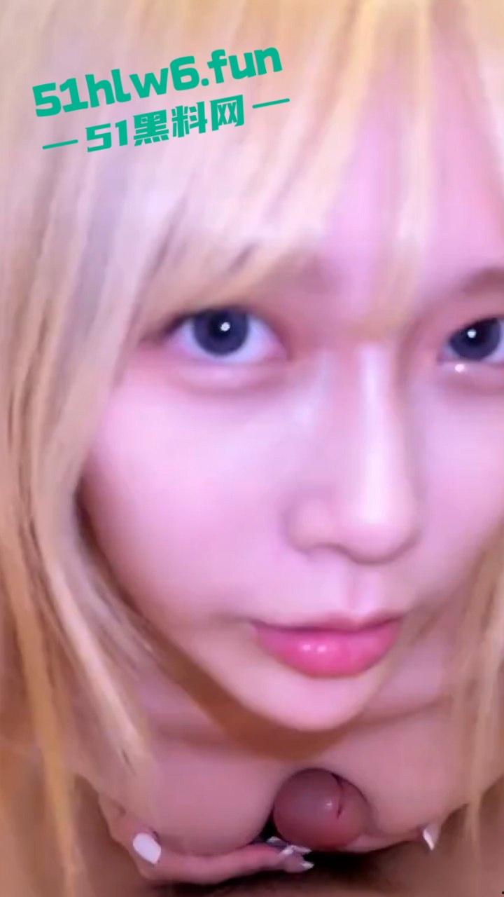 清纯小美女与男友做爱视频合集流出，筷子腿嫩妹被大屌操出眼泪，太猛了！  第7张