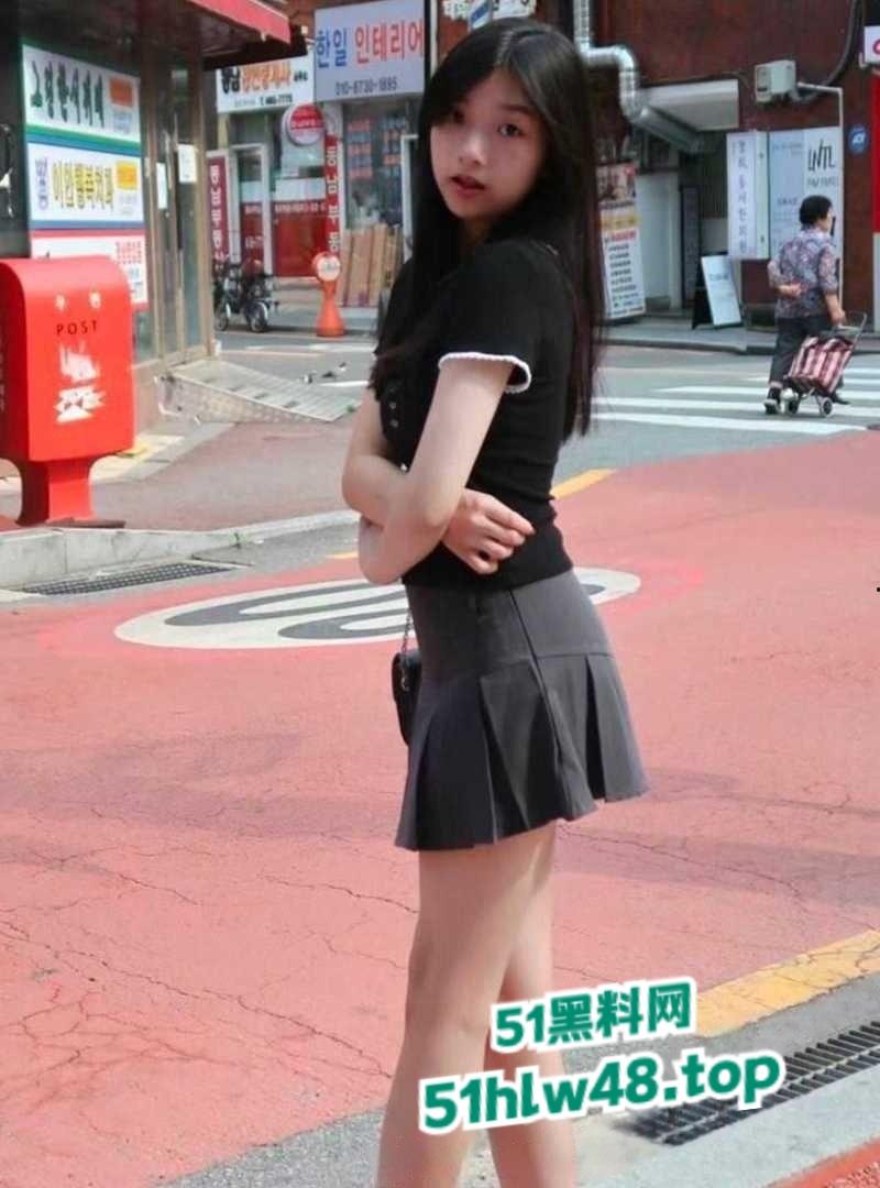 江西上饶职业技术学院,大二学妹【王思琪 】私下竟是骚浪反差女王,私密视频被渣男分享流出。 第8张 江西上饶职业技术学院,大二学妹【王思琪 】私下竟是骚浪反差女王,私密视频被渣男分享流出。 第8张