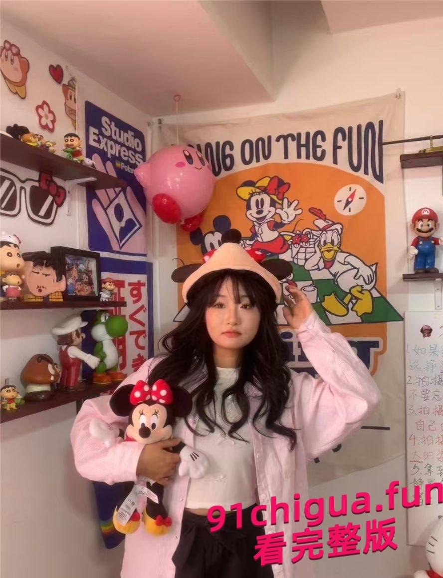 包头轻工学校王静火辣来袭 情趣装眼罩脚铐齐上阵 裸聊尺度惊人  #王静 #包头轻工技术学院 第4张