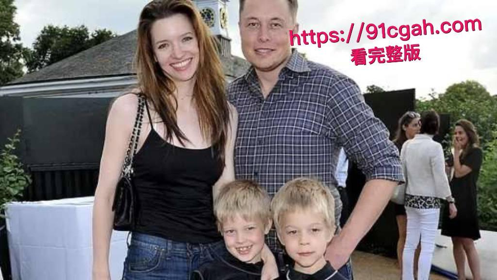 全球首富马斯克儿子与父亲决裂 改名换姓甚至改变性别 变成女儿身后凭借高颜值性感身材在变装秀舞台筹集善款自食其力  第9张