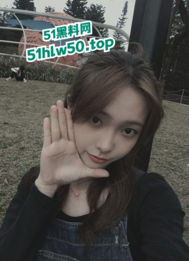 南昌双港邮政储蓄银行，信用卡专员【刘茜茜】表面女神私下母狗被大屌主人爽操曝光。  第6张