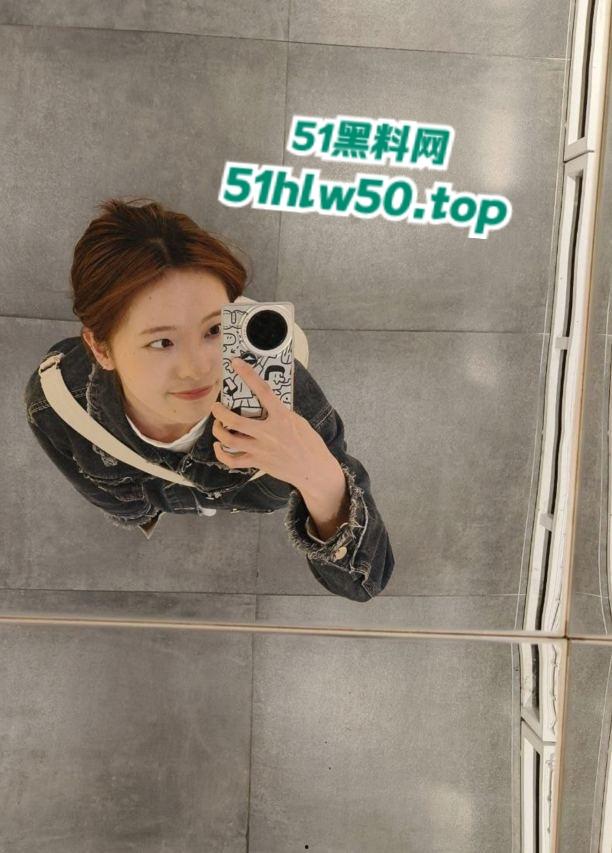 南昌双港邮政储蓄银行，信用卡专员【刘茜茜】表面女神私下母狗被大屌主人爽操曝光。  第8张