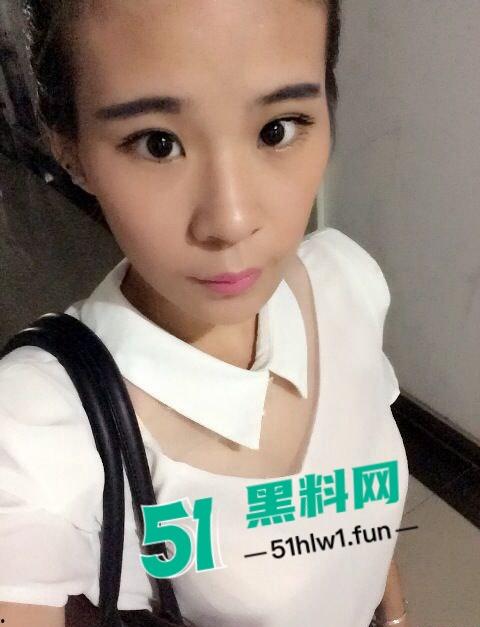 河北涵众高铁培训中心的女导师，平时教导学生高铁礼仪私下却是纯欲母狗，床照私密视频曝光。  第8张