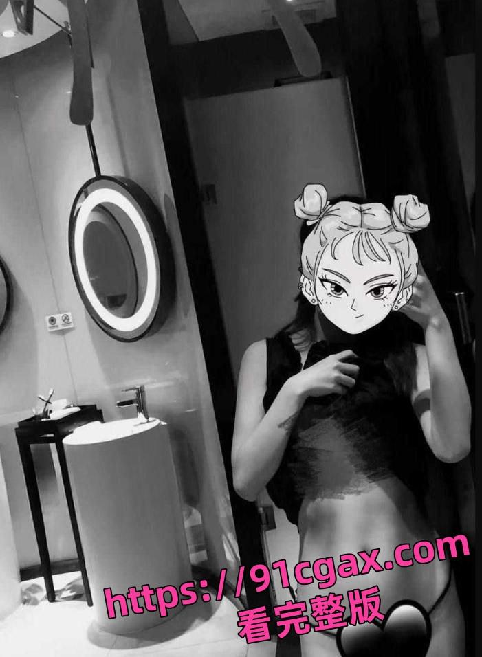 前海航高管的女儿谭昕芸，表面清纯可人，私底下则是名副其实的女海王  第2张