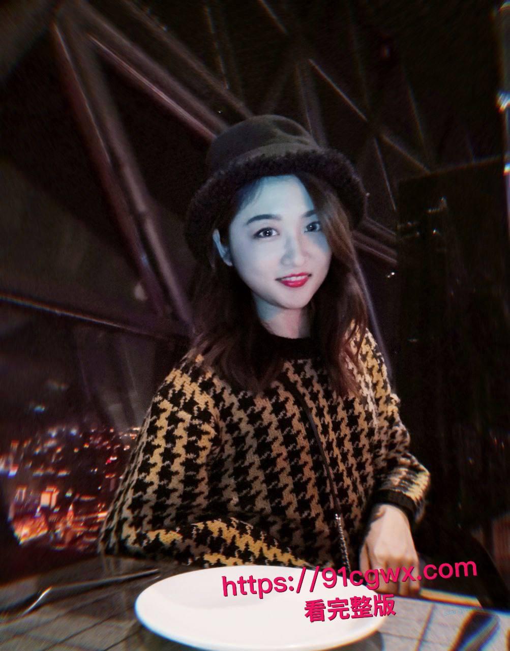 深受av影响,抖音网红 小张不在家 决定自拍一部av献给大家! 第17张 深受av影响,抖音网红 小张不在家 决定自拍一部av献给大家! 第17张