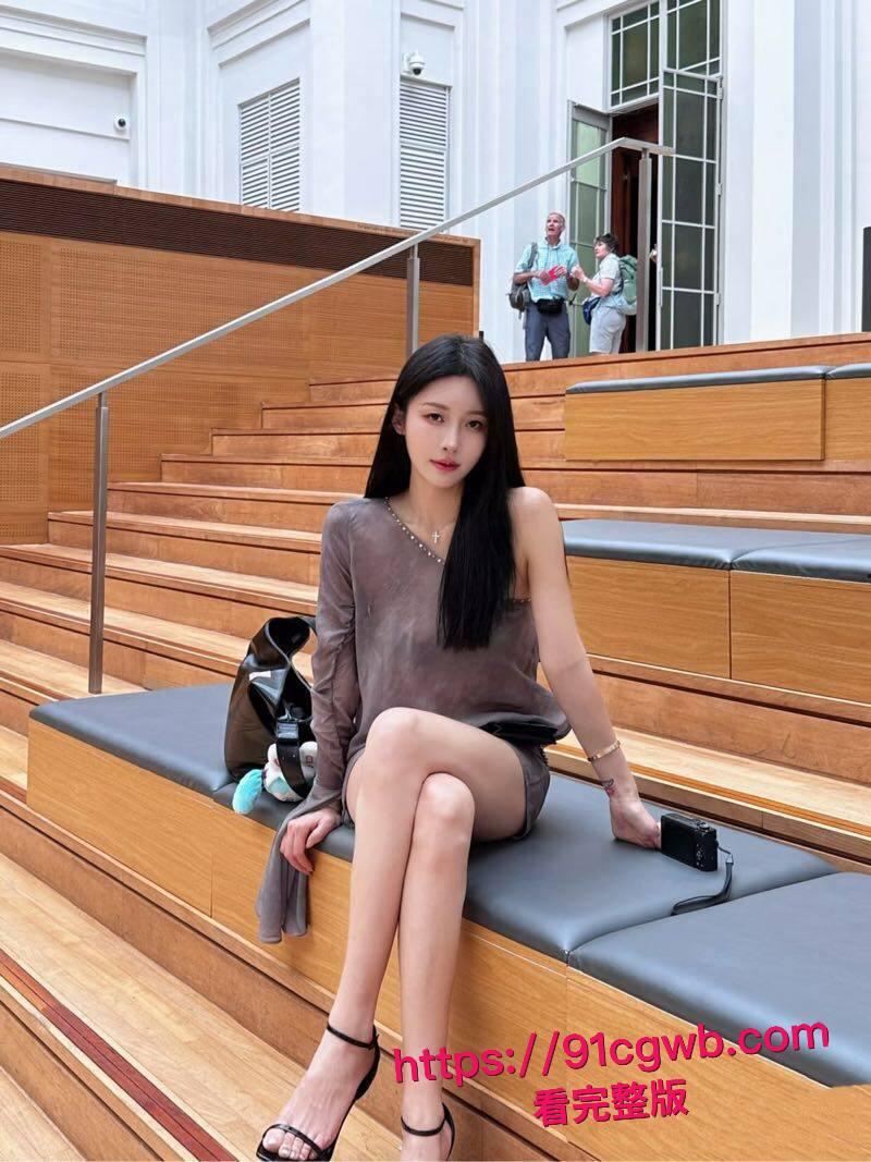 吉林极品御姐陈钰琪包养调教自拍全泄密！黑丝白丝情趣内衣轮番上阵，多姿势爆操嫩穴！  第8张