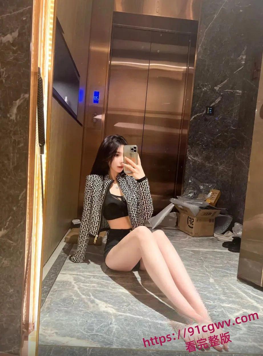 抖音80w粉丝网红呼呼zy金主爸爸私密视频曝光 第4张 抖音80w粉丝网红呼呼zy金主爸爸私密视频曝光 第4张