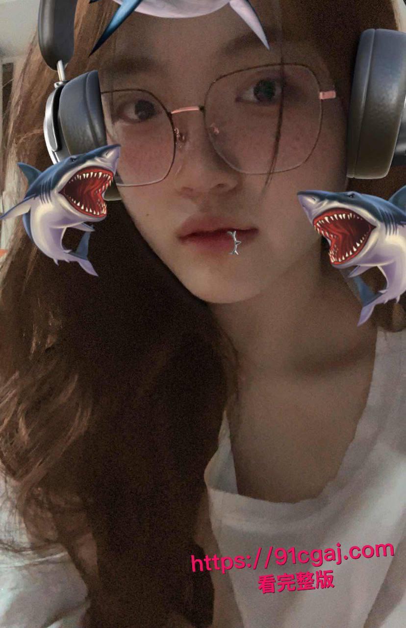 极品嫩穴高三卫校女生爆操视频泄露!小小年纪玩这么野,白丝嫩逼欠操翻天,炮友家狂干喷汁高潮! 第3张 极品嫩穴高三卫校女生爆操视频泄露!小小年纪玩这么野,白丝嫩逼欠操翻天,炮友家狂干喷汁高潮! 第3张