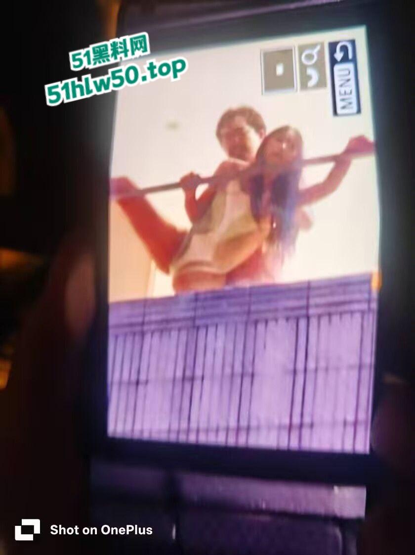 广州萤火虫漫展是好文明【荞麦甜甜茶】D座江边不拉窗帘激战,上万人围观拍照完整视频流出! 第4张 广州萤火虫漫展是好文明【荞麦甜甜茶】D座江边不拉窗帘激战,上万人围观拍照完整视频流出! 第4张