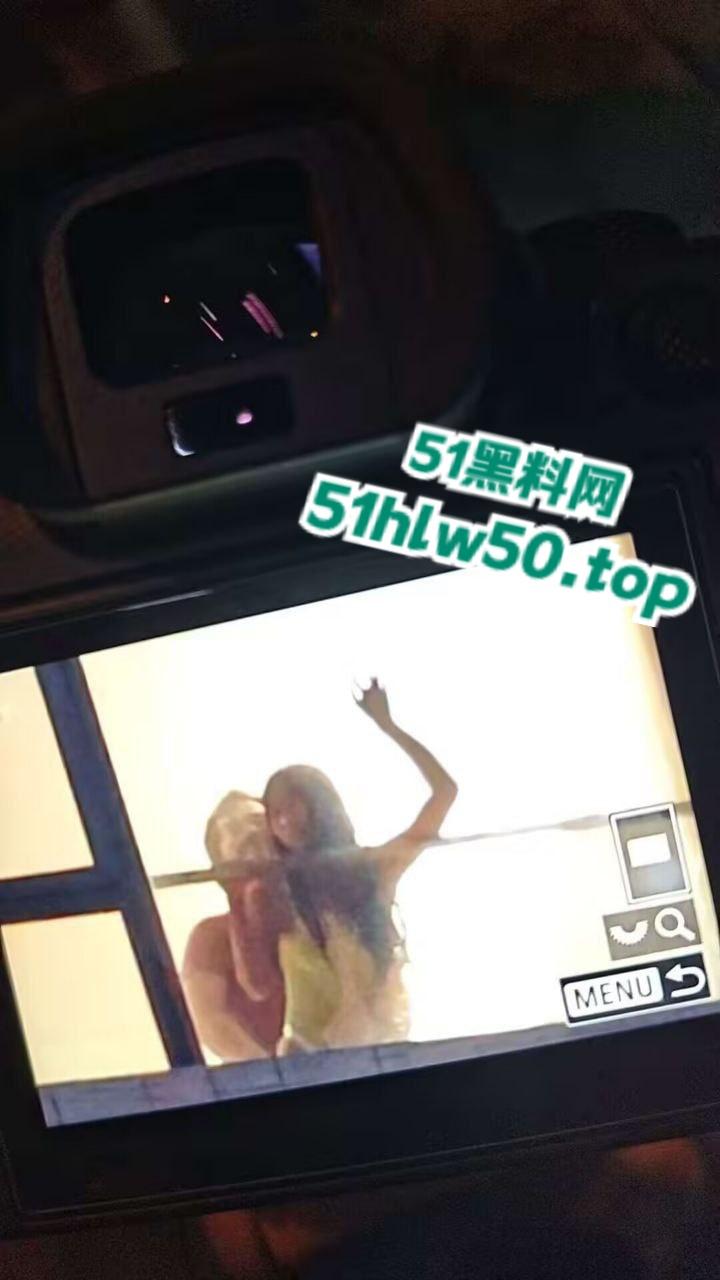 广州萤火虫漫展是好文明【荞麦甜甜茶】D座江边不拉窗帘激战,上万人围观拍照完整视频流出! 第7张 广州萤火虫漫展是好文明【荞麦甜甜茶】D座江边不拉窗帘激战,上万人围观拍照完整视频流出! 第7张