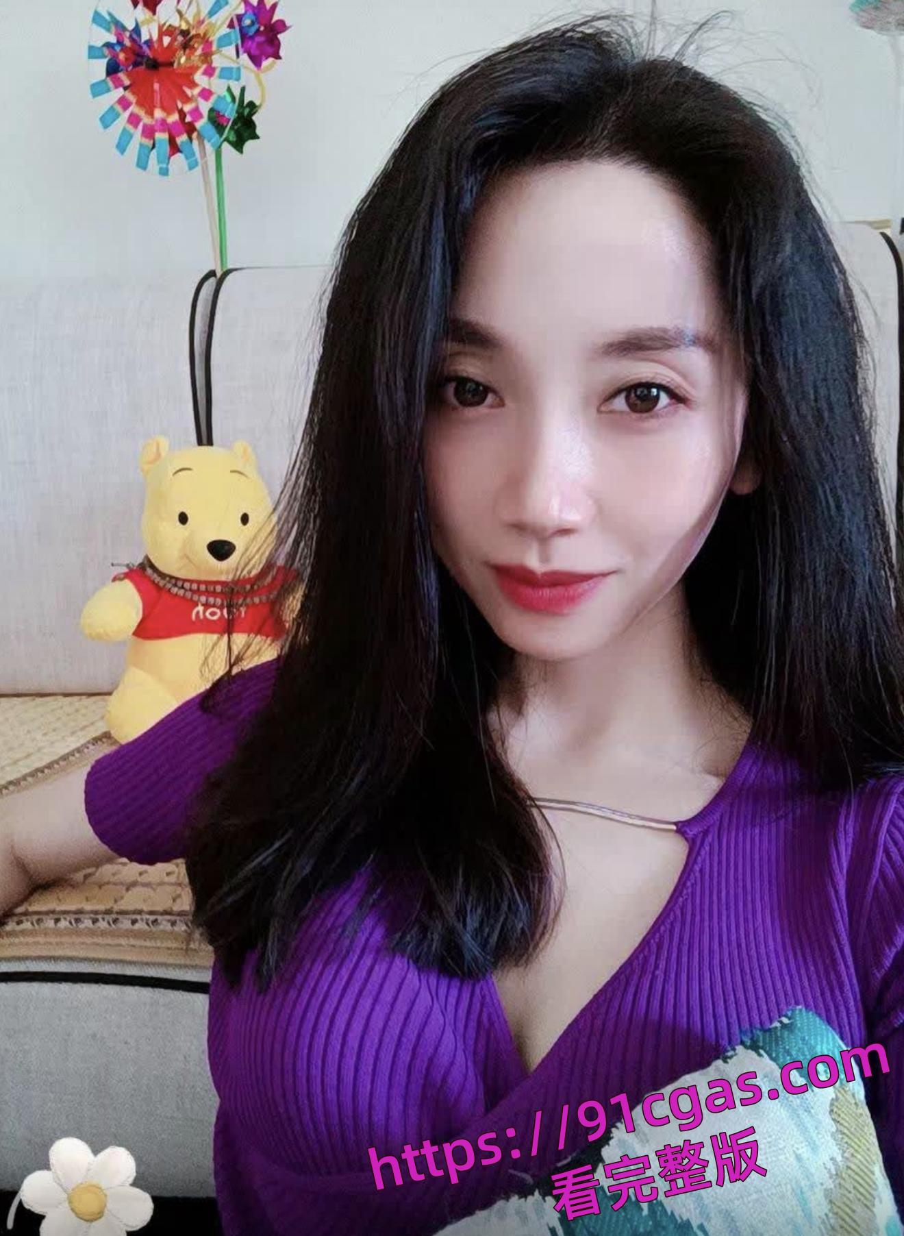 重庆沙坪坝区女干部徐艳霞惊爆不雅视频 被领导无套狂干被曝舔功了得睡遍官场! 第1张 重庆沙坪坝区女干部徐艳霞惊爆不雅视频 被领导无套狂干被曝舔功了得睡遍官场! 第1张