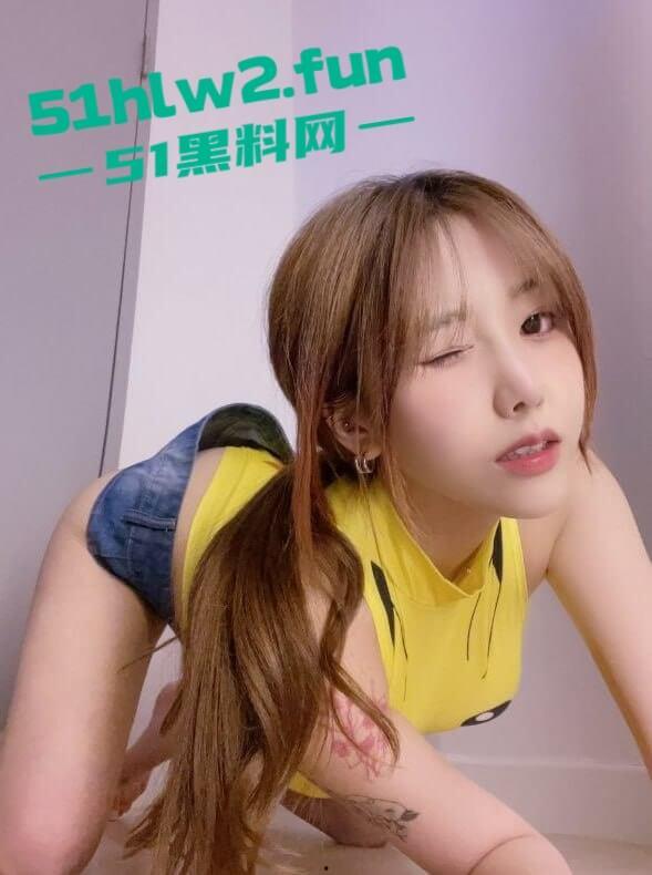 韩国福利姬女神【楚楚chuchu】完美身材大奶学生妹,清纯可爱的颜值下御姐身材超性感,水晶道具自慰福利。 第3张 韩国福利姬女神【楚楚chuchu】完美身材大奶学生妹,清纯可爱的颜值下御姐身材超性感,水晶道具自慰福利。 第3张