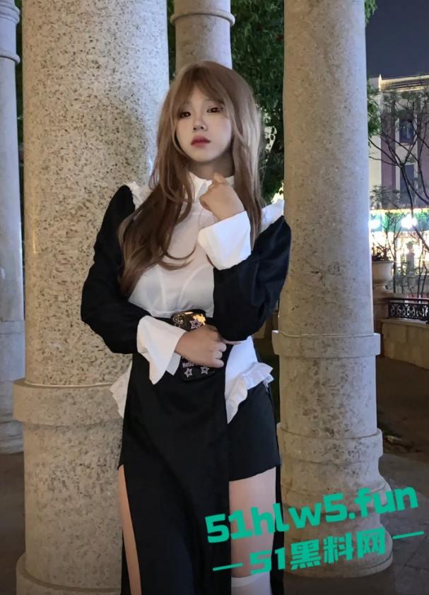 完美身材女研究生【张馨颖】白天是高冷学霸御姐,晚上秒变性感辣妹背着男友约炮体育生,激情爆操内射骚穴。 第8张 完美身材女研究生【张馨颖】白天是高冷学霸御姐,晚上秒变性感辣妹背着男友约炮体育生,激情爆操内射骚穴。 第8张