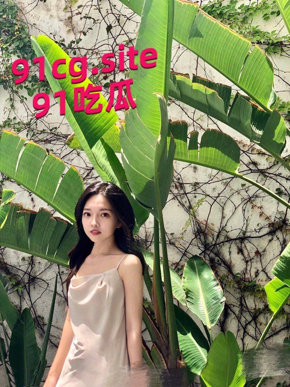 来自加拿大的极品留学生李天宜,微博昵称“梨甜姨”,是个高颜值的小可爱 第4张 来自加拿大的极品留学生李天宜,微博昵称“梨甜姨”,是个高颜值的小可爱 第4张