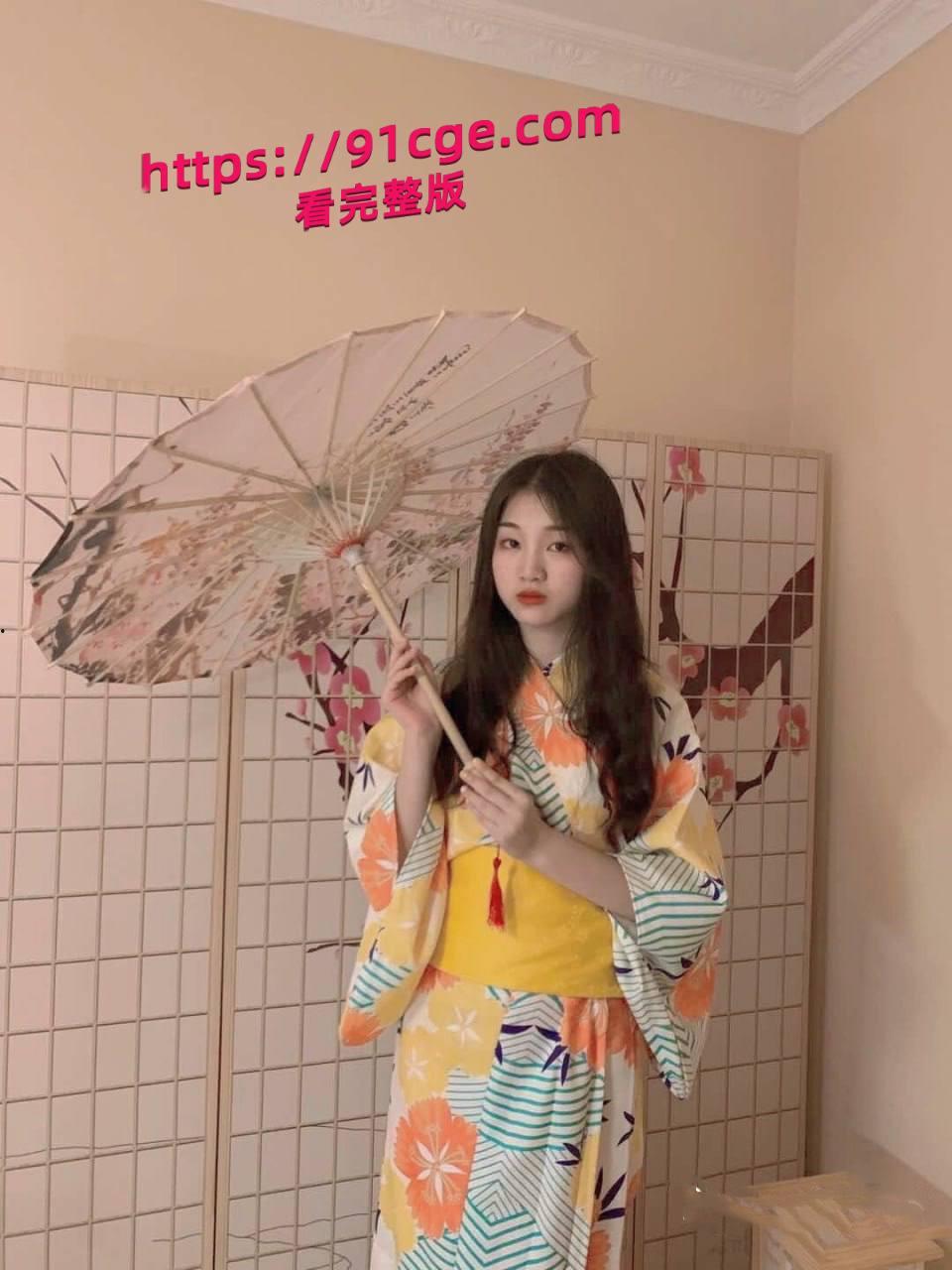 邻家反差乖乖女,长相甜美清纯,皮肤白嫩身材娇小可人,尽显学生妹气质。 渣男分手求和遭拒 ,怒而被曝光她的不雅自拍 第2张 邻家反差乖乖女,长相甜美清纯,皮肤白嫩身材娇小可人,尽显学生妹气质。 渣男分手求和遭拒 ,怒而被曝光她的不雅自拍 第2张