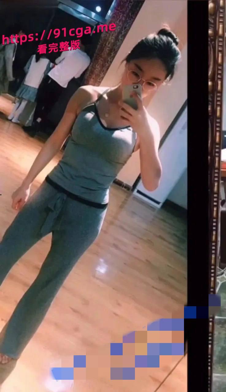 济南教师张雪出轨门事件“啊啊 快射我嘴里!" 第3张 济南教师张雪出轨门事件“啊啊 快射我嘴里!" 第3张