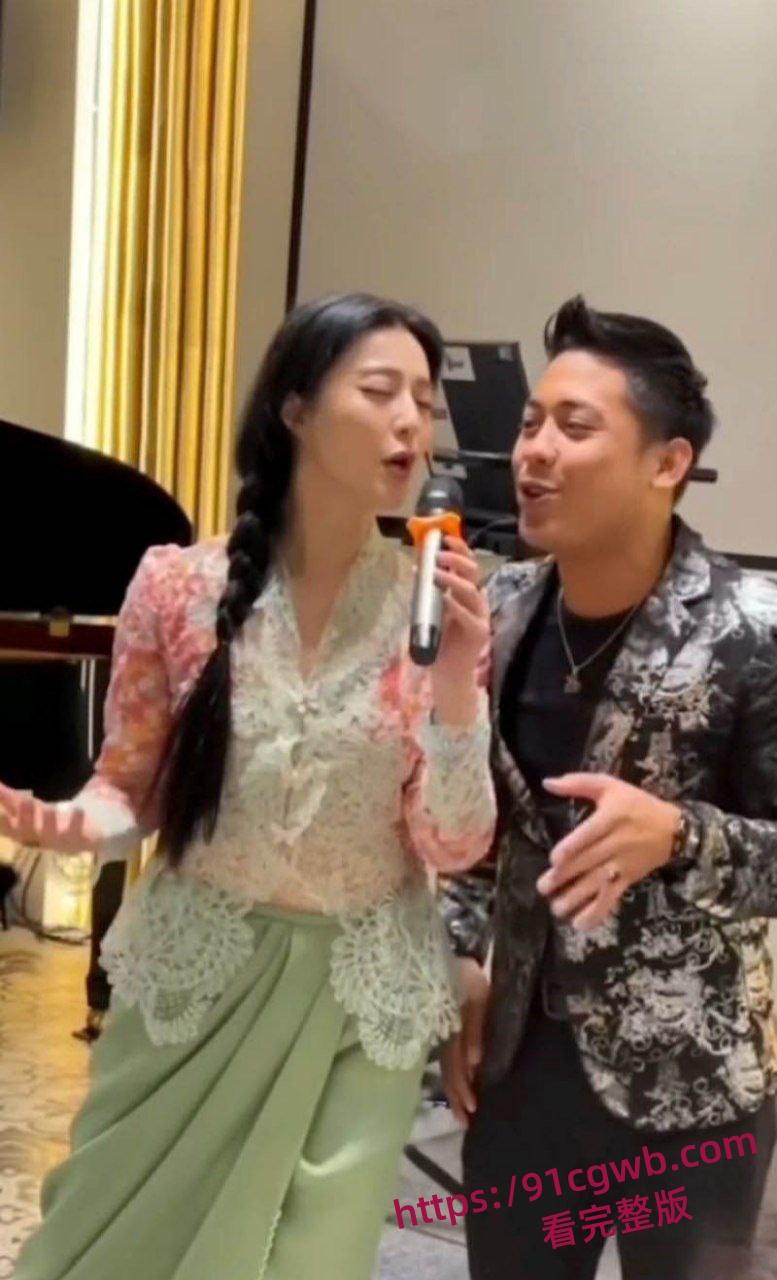 顶流巨星范冰冰现身马来西亚饭局,昔日影后沦落陪唱,独家视频揭秘心酸一刻! 第5张 顶流巨星范冰冰现身马来西亚饭局,昔日影后沦落陪唱,独家视频揭秘心酸一刻! 第5张