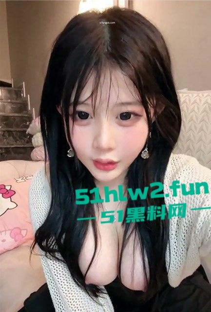 超美主播【猪猪侠 】彻底沦陷 从擦边主播到色情黄播 用震动笔自慰到高潮 淫水潮喷湿透床单! 第6张 超美主播【猪猪侠 】彻底沦陷 从擦边主播到色情黄播 用震动笔自慰到高潮 淫水潮喷湿透床单! 第6张