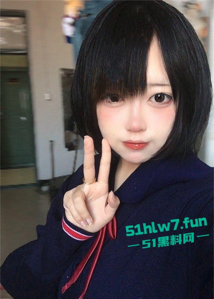 江苏无锡学生妹【俞静雯】露脸视频,化身骚母狗大秀风骚一面,在镜头前搔首弄姿尺度大到炸裂! 第6张 江苏无锡学生妹【俞静雯】露脸视频,化身骚母狗大秀风骚一面,在镜头前搔首弄姿尺度大到炸裂! 第6张