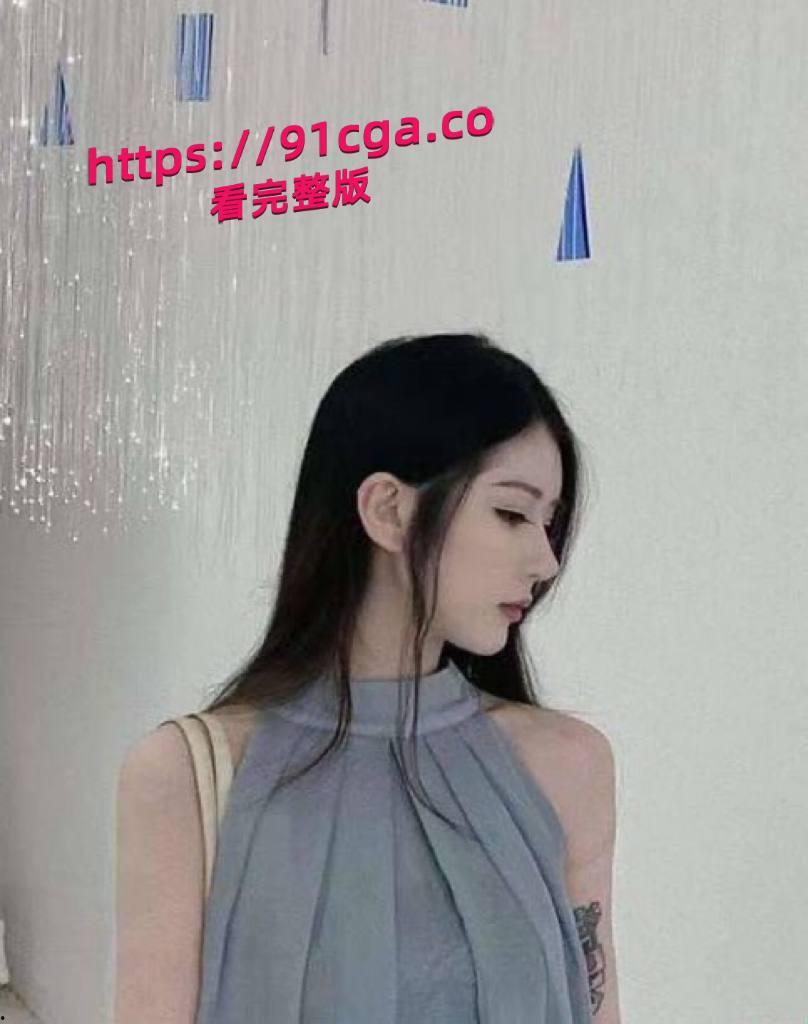 上海浦东极品名媛外围张佳怡,下海卖逼毫无底线,在当地的外围圈可谓是无人不知无人不晓 第3张 上海浦东极品名媛外围张佳怡,下海卖逼毫无底线,在当地的外围圈可谓是无人不知无人不晓 第3张