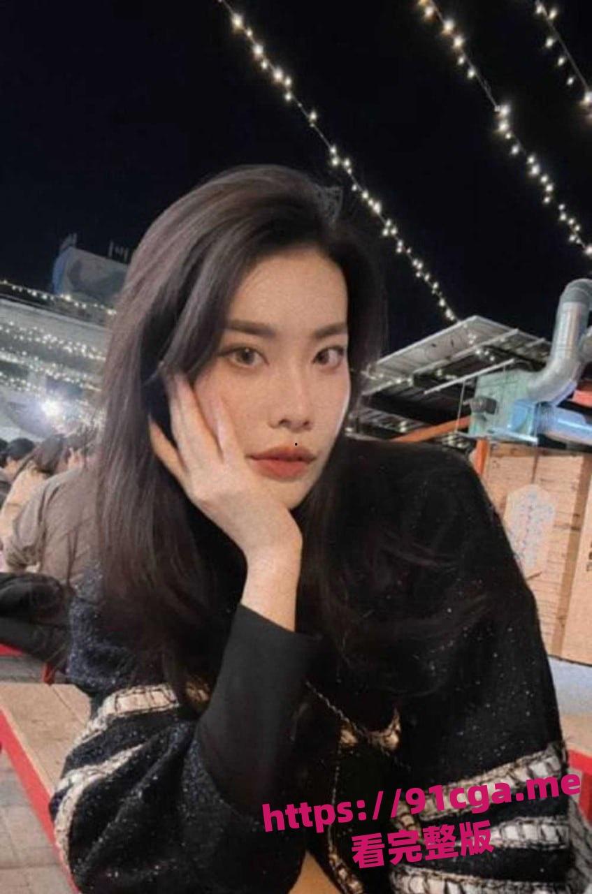 大连艺术学院舞蹈老师崔莹莹 跟学生偷情被曝光! 第4张 大连艺术学院舞蹈老师崔莹莹 跟学生偷情被曝光! 第4张